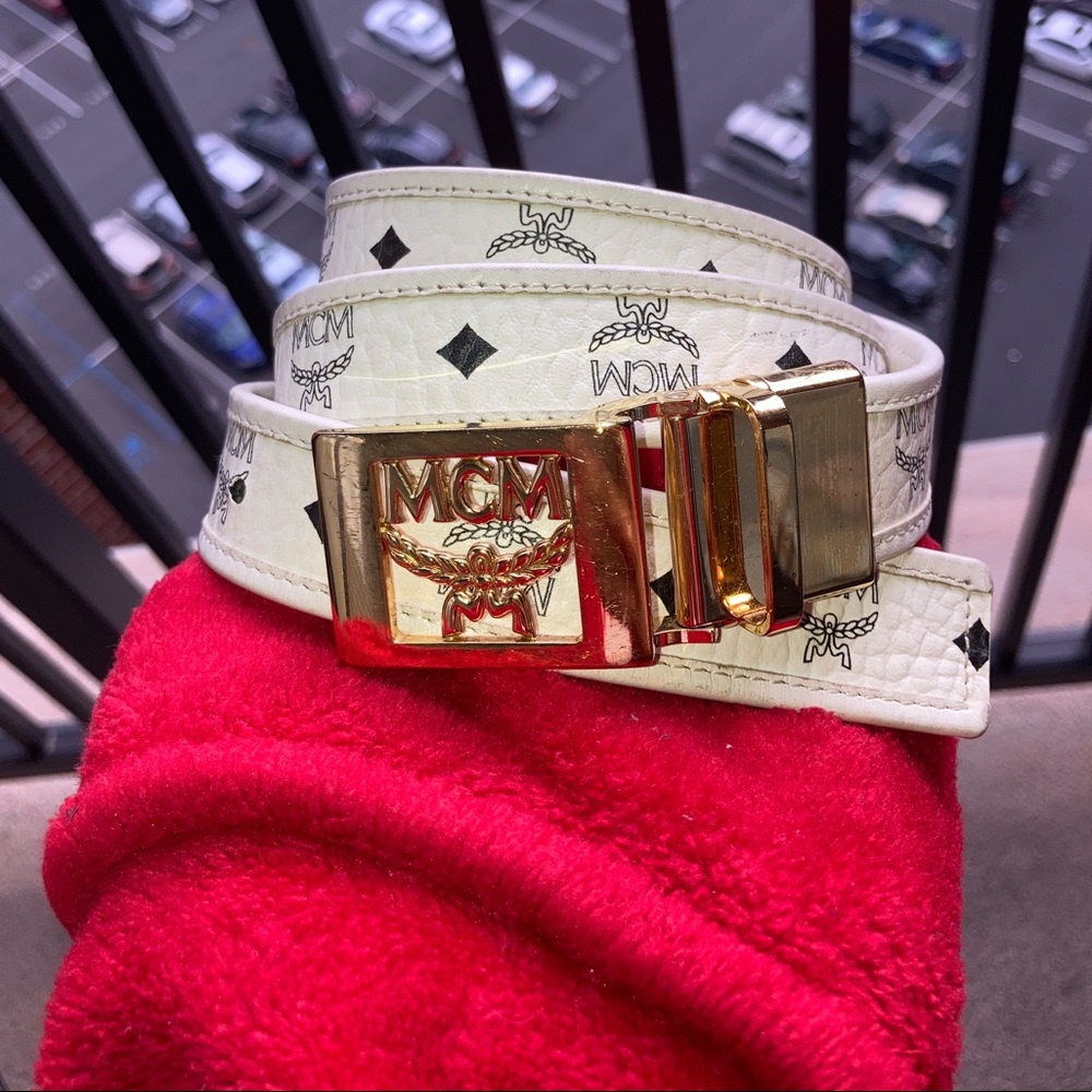 MCM woman’s Belt